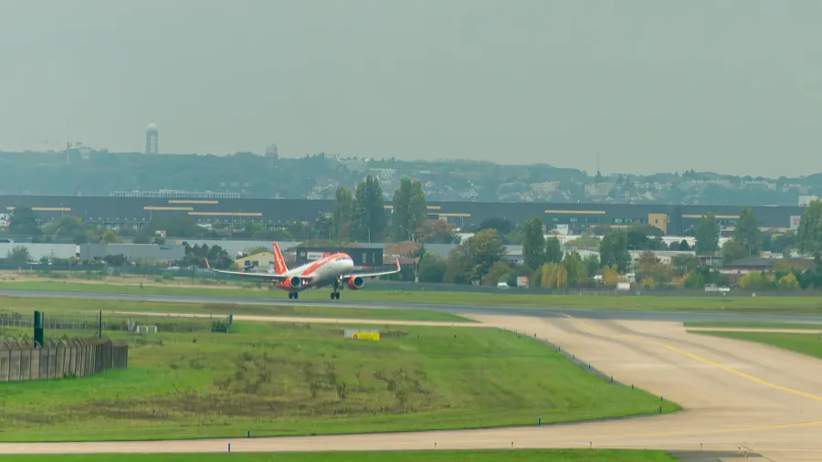 portoportugaloctober 15 2025a commercial airplane lifts off from the runway