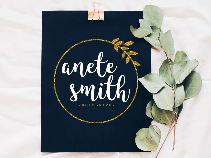 golden wreath logo